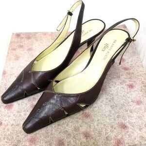 Anne Klein Brown Pointy Toes Heels. Size 7M.